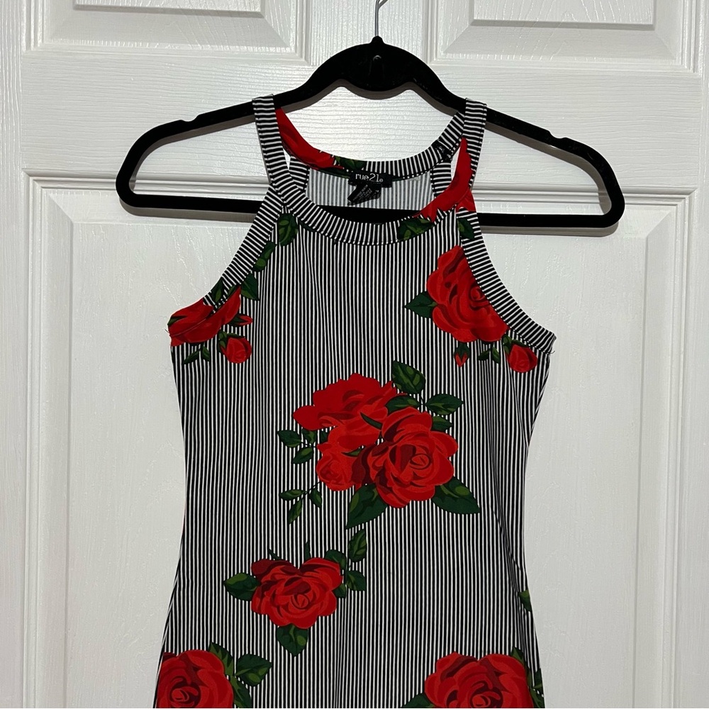 💗 Rue 21 - Women’s‎ Bodycon Dress - Picture 2 of 7
